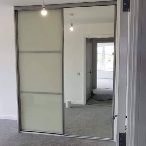 Sliding Door